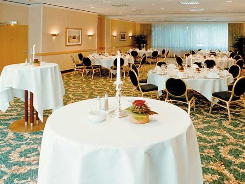 Renaissance Duesseldorf Hotel المظهر الخارجي الصورة